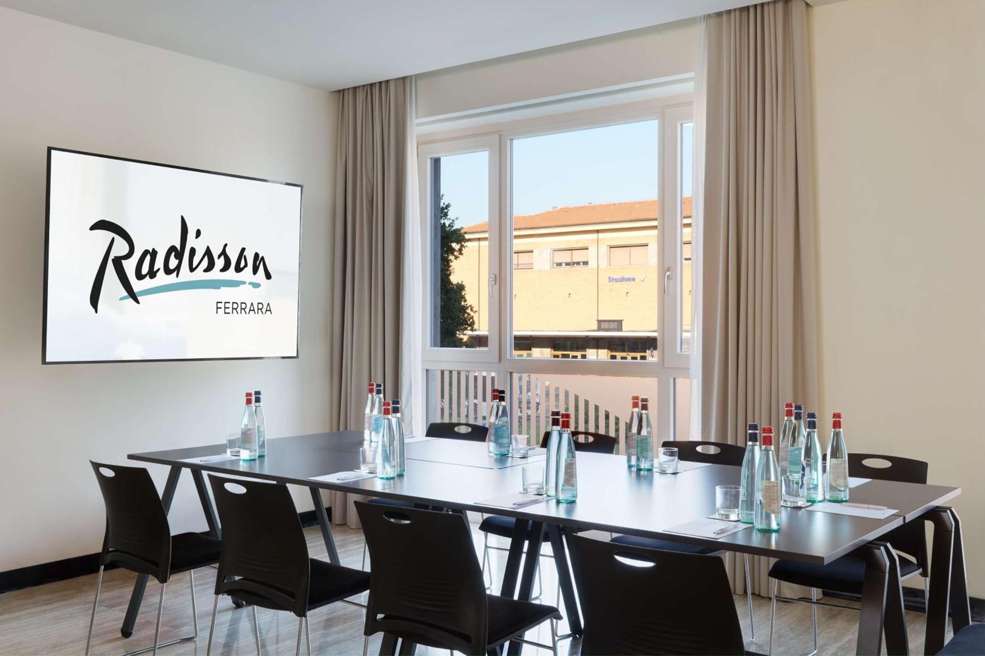 Radisson Hotel Ferrara Dış mekan fotoğraf