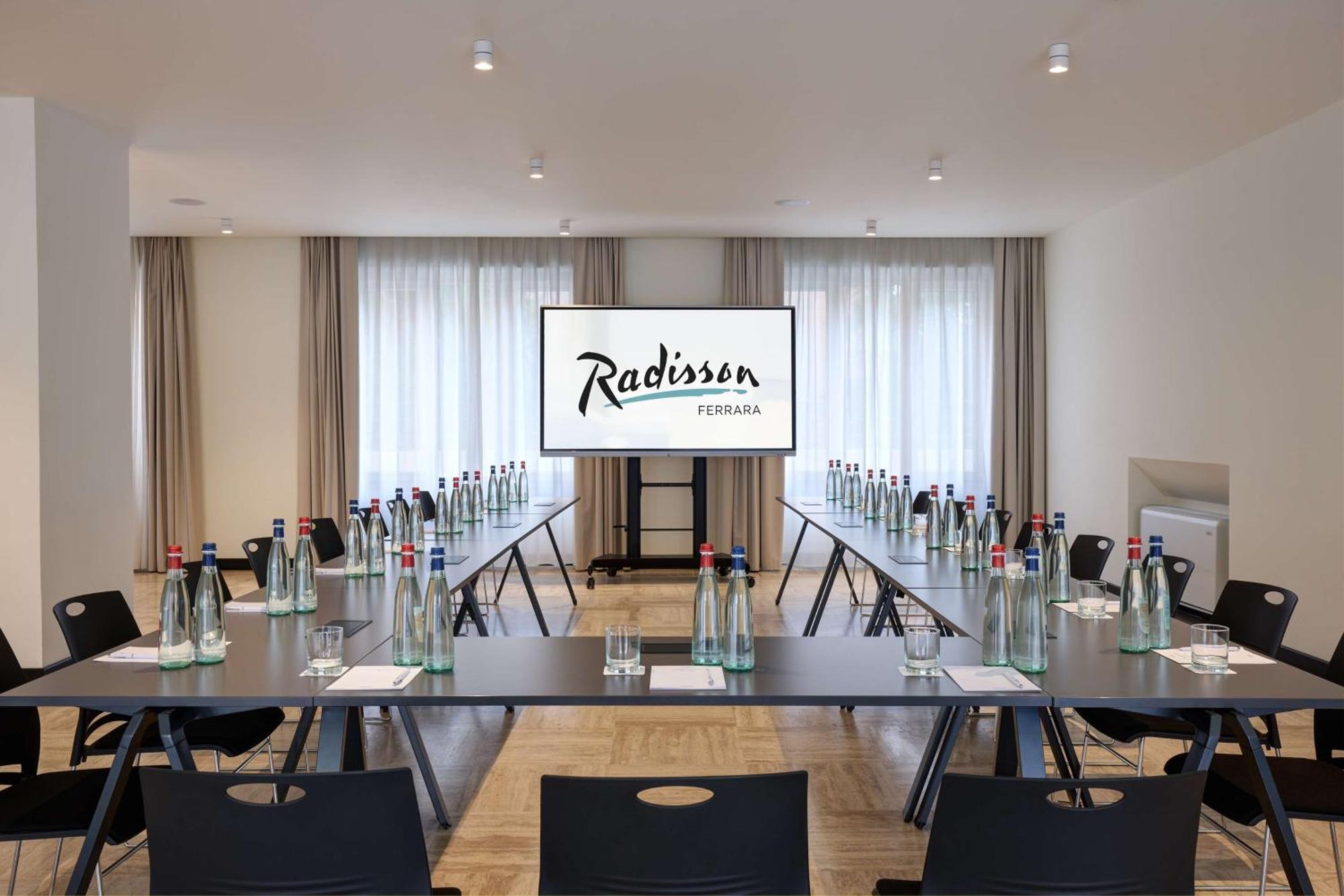 Radisson Hotel Ferrara Dış mekan fotoğraf