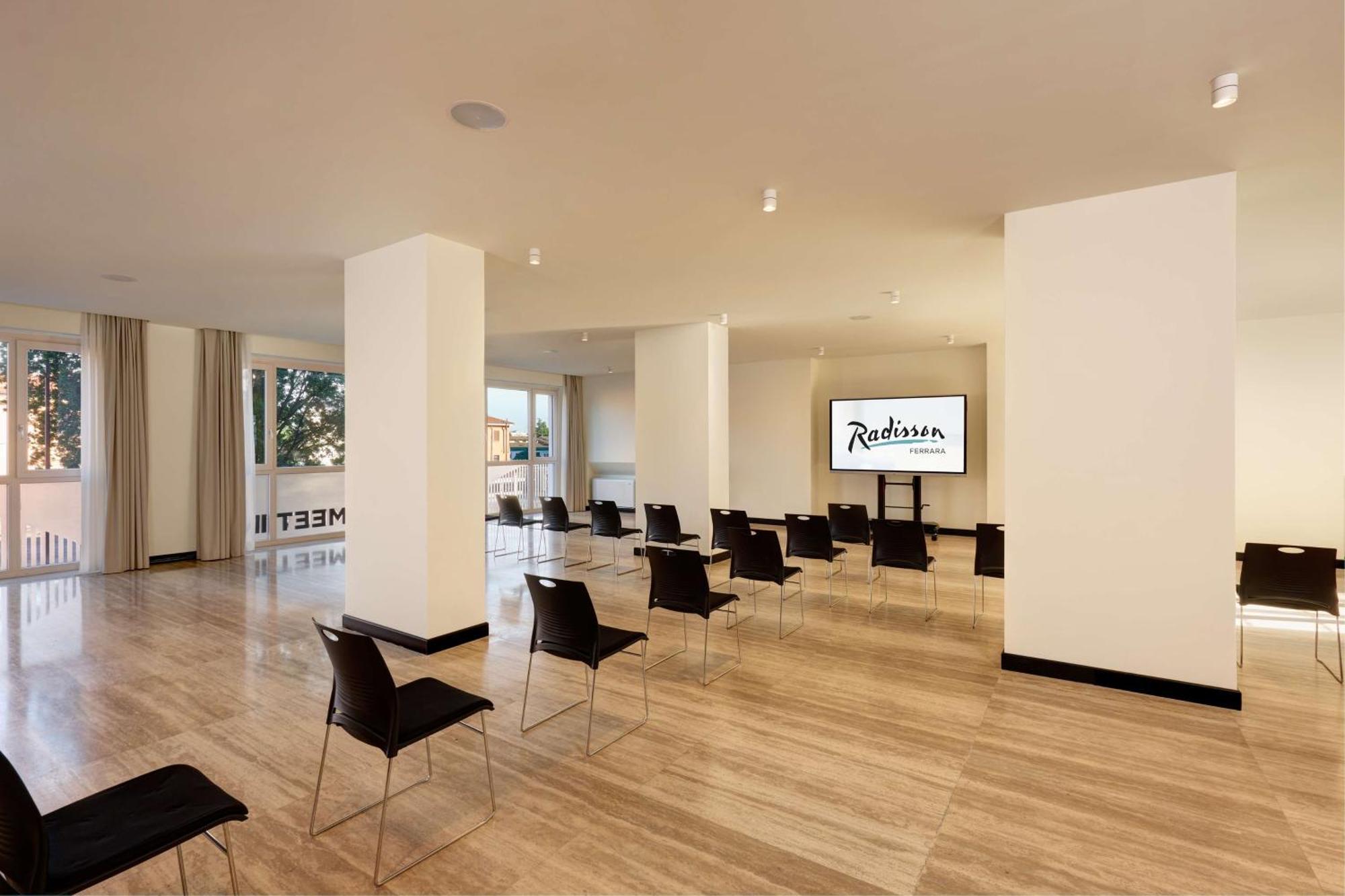 Radisson Hotel Ferrara Dış mekan fotoğraf